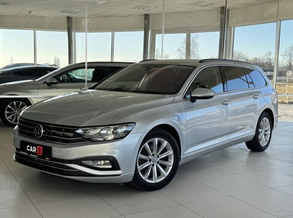 Volkswagen Passat 1.5TSI DSG 110kW Navi FACELIFT