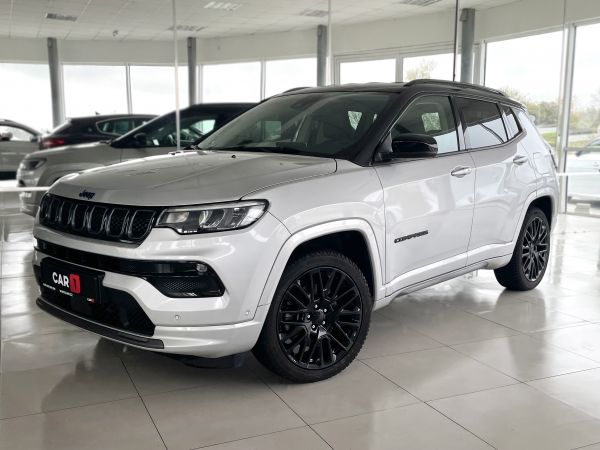 Jeep Compass S 4xe 1.3T 240k 4X4 KeyLess