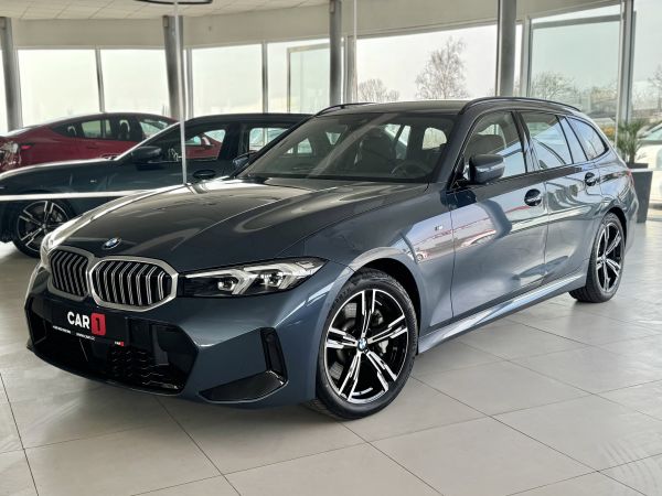 BMW 330i xDrive M-SPORT Distronic