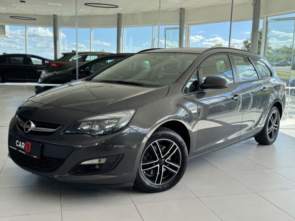 Opel Astra 1.7CDTi 81kW Tempomat ALU ČR