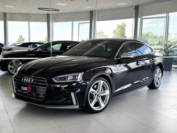 Audi A5 3.0TDI QUATTRO 200kW S-LINE KeyLess