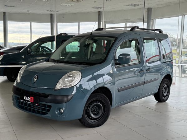 Renault Kangoo 1.6i 78kW PoServisu 1.Maj ČR