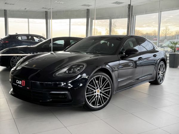 Porsche Panamera 4S 324kW Vzduch Panorama