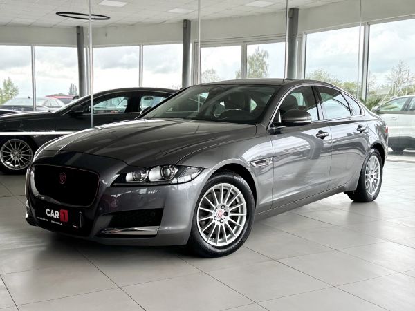 Jaguar XF 20d AUT Panorama Distronic
